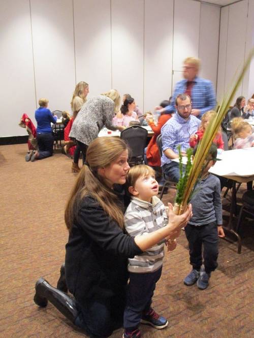Sukkot at the Temple with Young Families